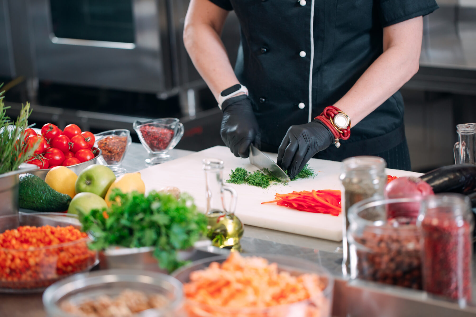 We asked 6 chefs for their secrets to reduce food waste — and we’re stealing their tips ASAP